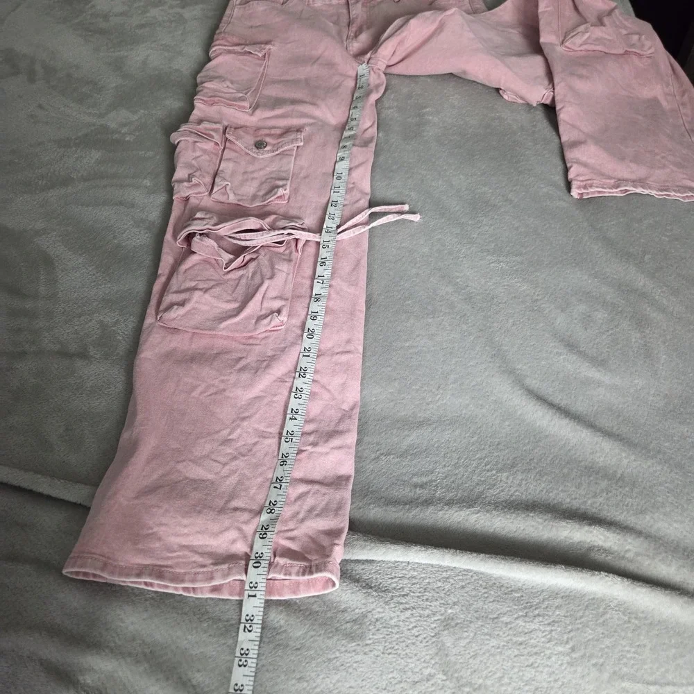 VIP Jeans Jeans Juniors 11/30 Pink Light Wash Mid Rise Cargo Straight Stretch